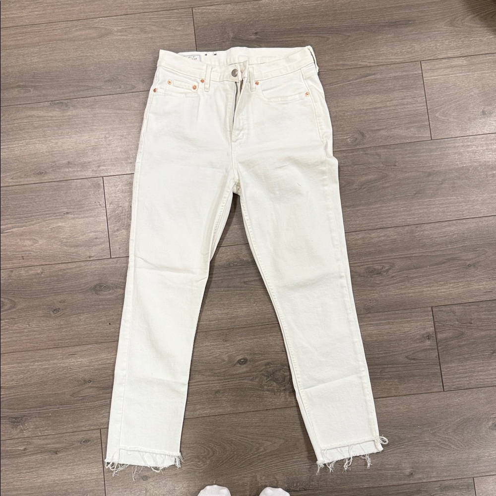 GAP Women's Cream Ankle Jeans
